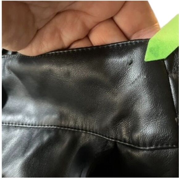 7 For All Mankind Faux Leather Pants Large Women Black High Rise Vegan Cargo EUC - Picture 8 of 16